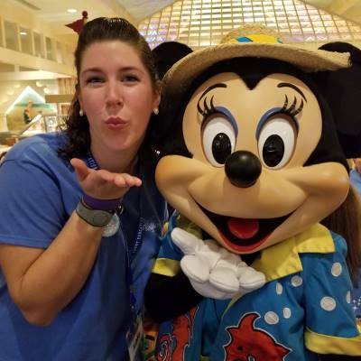Meeting Minnie at Cape May Cafe