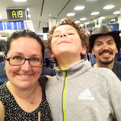 Family pics at the airport!
