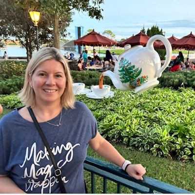Stopping for a spot of tea in England during the EPCOT International Food & Wine Festival.