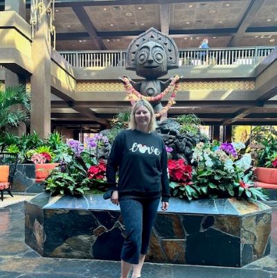 Spending some time with this guy at my favourite resort. Disney's Polynesian Village Resort